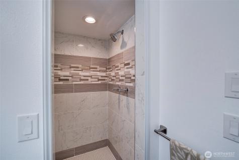 11002 147 Street E Puyallup WA 98374