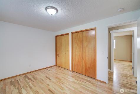 11002 147 Street E Puyallup WA 98374
