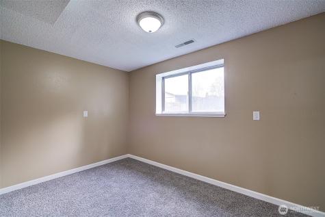 11002 147 Street E Puyallup WA 98374