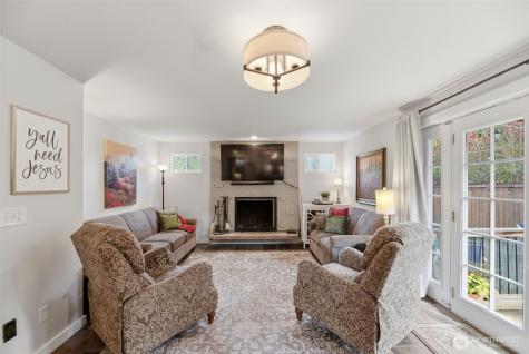 3426 104th Place SE Everett WA 98208