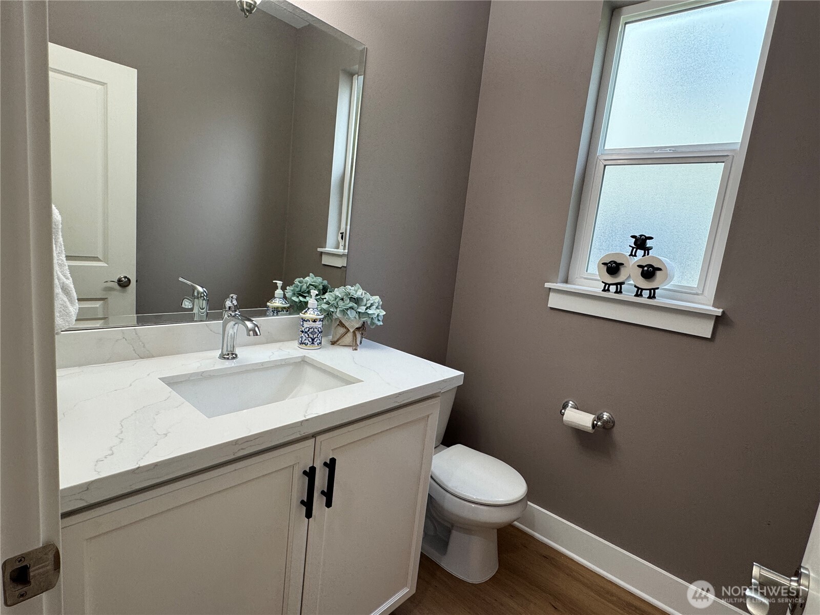 20507 9th Avenue W Lynnwood WA 98036