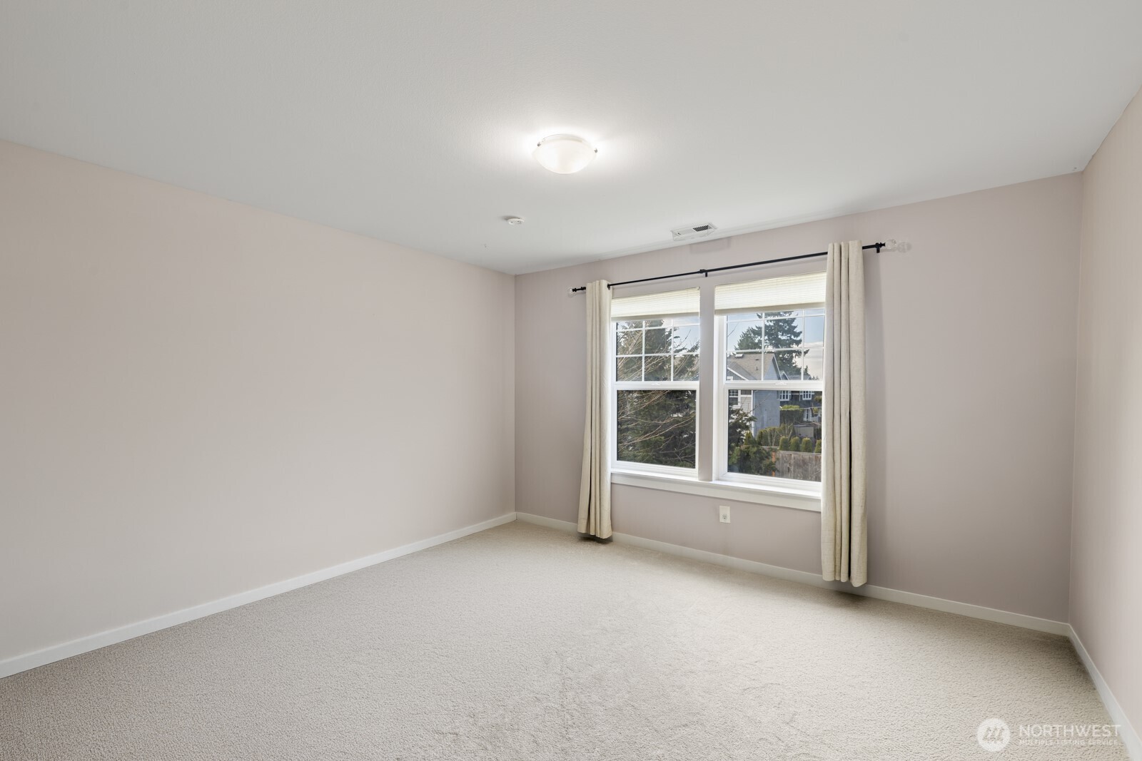 20507 9th Avenue W Lynnwood WA 98036