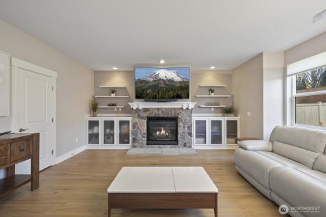 20507 9th Avenue W Lynnwood WA 98036