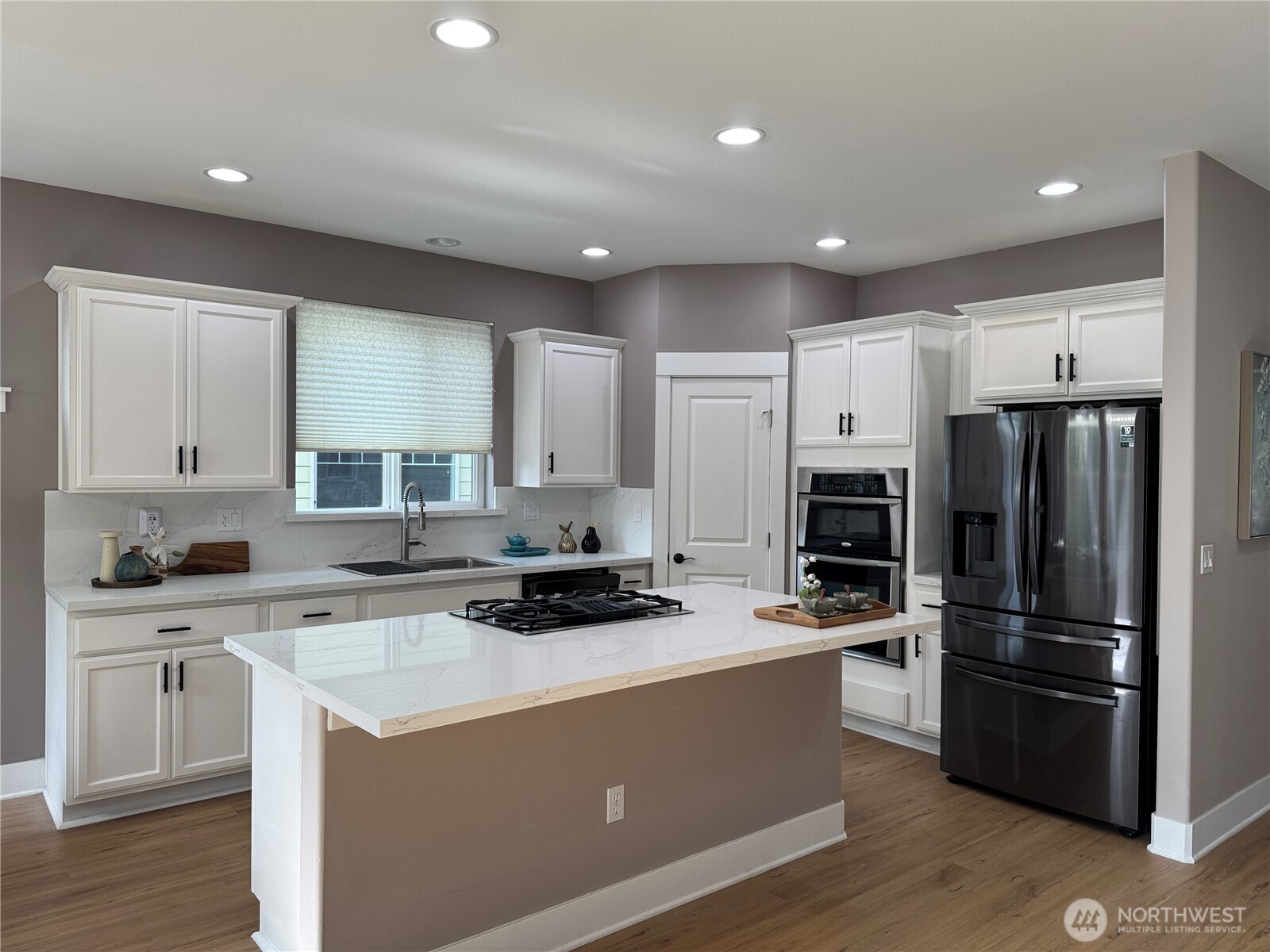 20507 9th Avenue W Lynnwood WA 98036