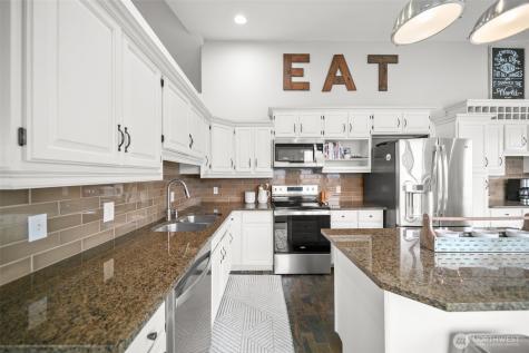 712 Vista View Place East Wenatchee WA 98802