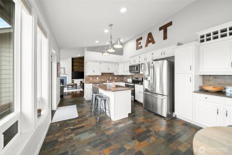 712 Vista View Place East Wenatchee WA 98802