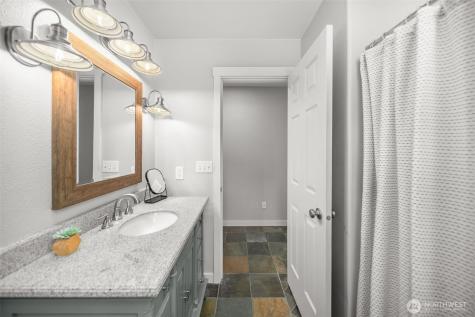 712 Vista View Place East Wenatchee WA 98802