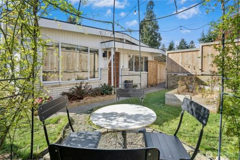 219 SW 108th Street Seattle WA 98146