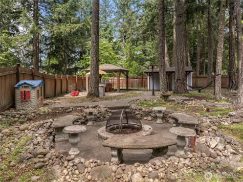 17903 Overlake Court SE Yelm WA 98597