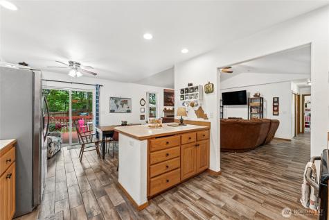 17903 Overlake Court SE Yelm WA 98597
