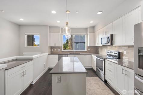 1325 Seattle Hill Road Bothell WA 98012