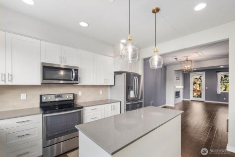 1325 Seattle Hill Road Bothell WA 98012