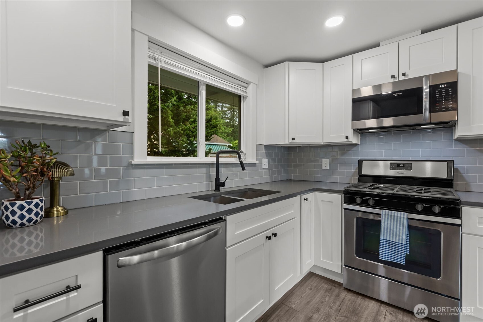 14912 SE 270th Place Kent WA 98042