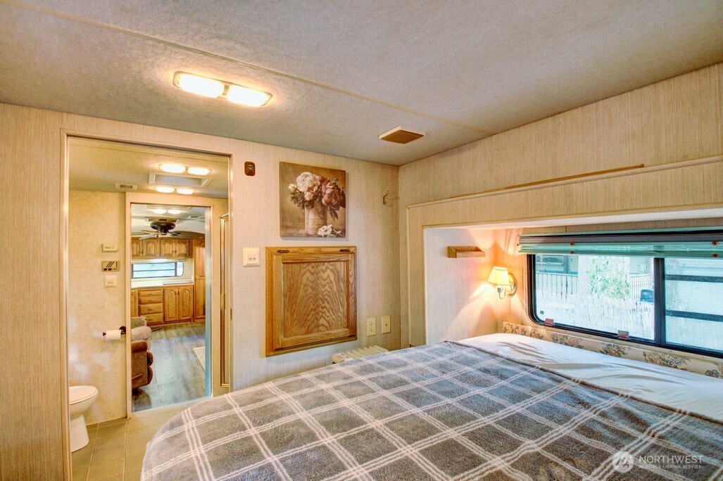 122 Schinn Canyon Circle Deming WA 98244