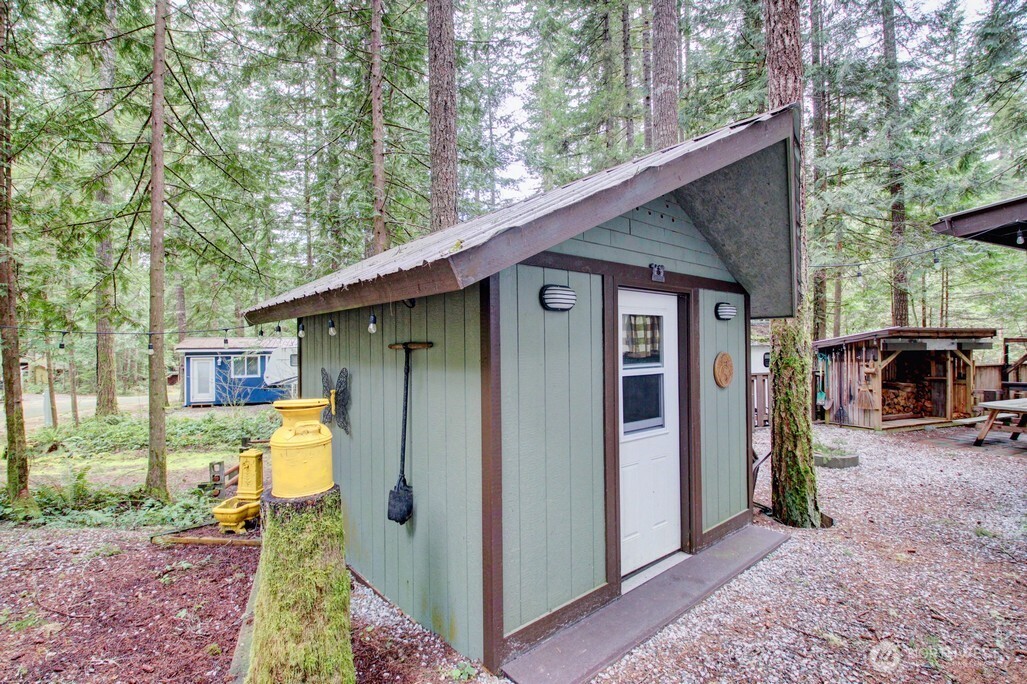 122 Schinn Canyon Circle Deming WA 98244