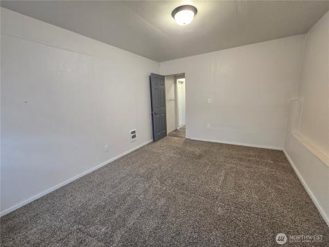 1812 W 12th Street Port Angeles WA 98363