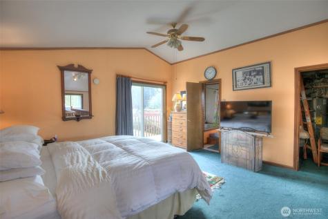 2691 State Route 109 Ocean City WA 98569