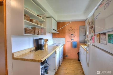 2691 State Route 109 Ocean City WA 98569