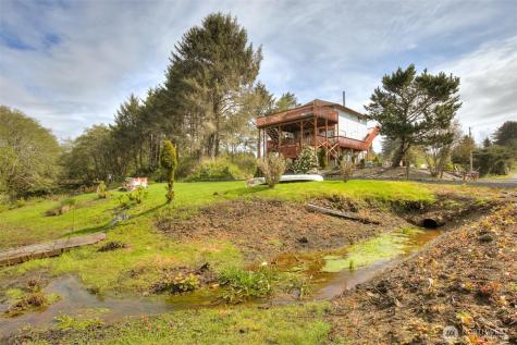 2691 State Route 109 Ocean City WA 98569