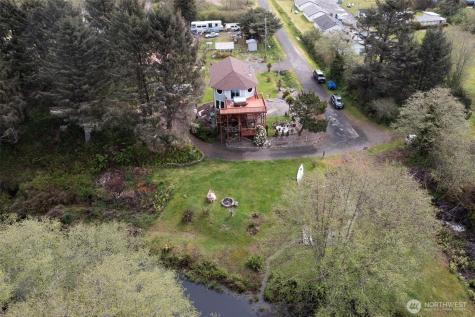 2691 State Route 109 Ocean City WA 98569