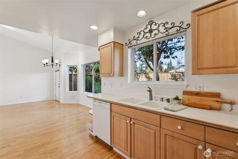 217 112th Street SW Everett WA 98204