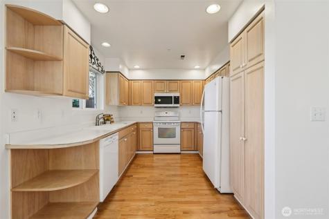 217 112th Street SW Everett WA 98204