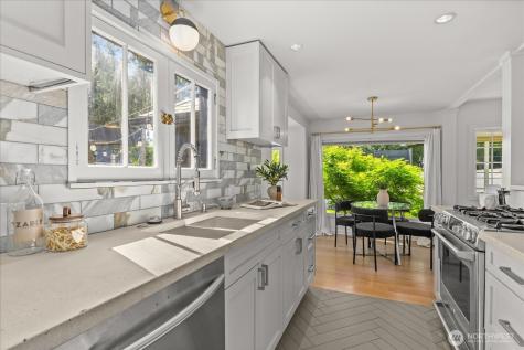 4010 NE 95th Street Seattle WA 98115