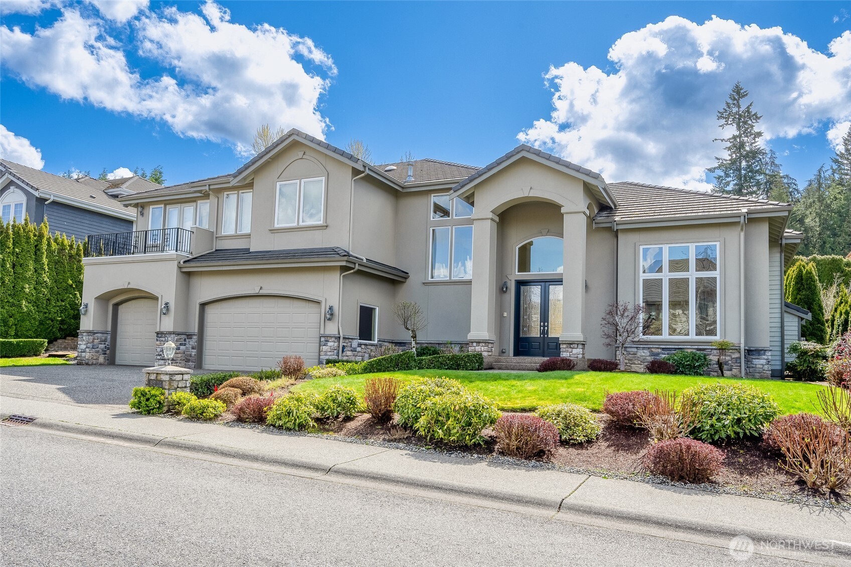 8225 155th Avenue SE Newcastle WA 98059