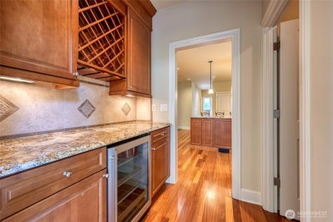 8225 155th Avenue SE Newcastle WA 98059