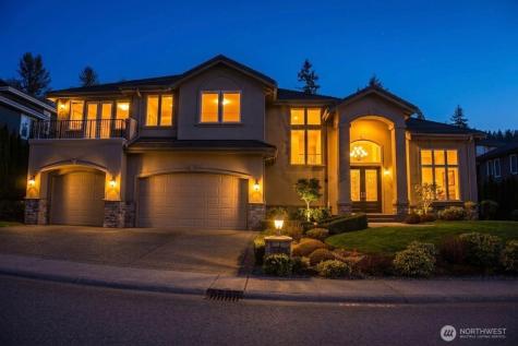 8225 155th Avenue SE Newcastle WA 98059