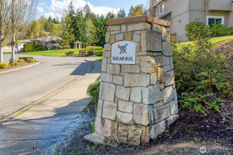 8225 155th Avenue SE Newcastle WA 98059