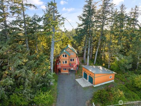1019 Catala Avenue SE Ocean Shores WA 98569