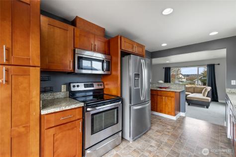 1646 E Wright Avenue Tacoma WA 98404