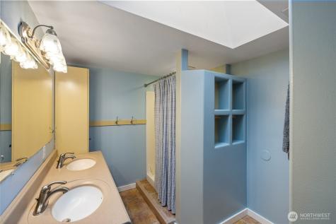7805 Western Court SW Olympia WA 98512