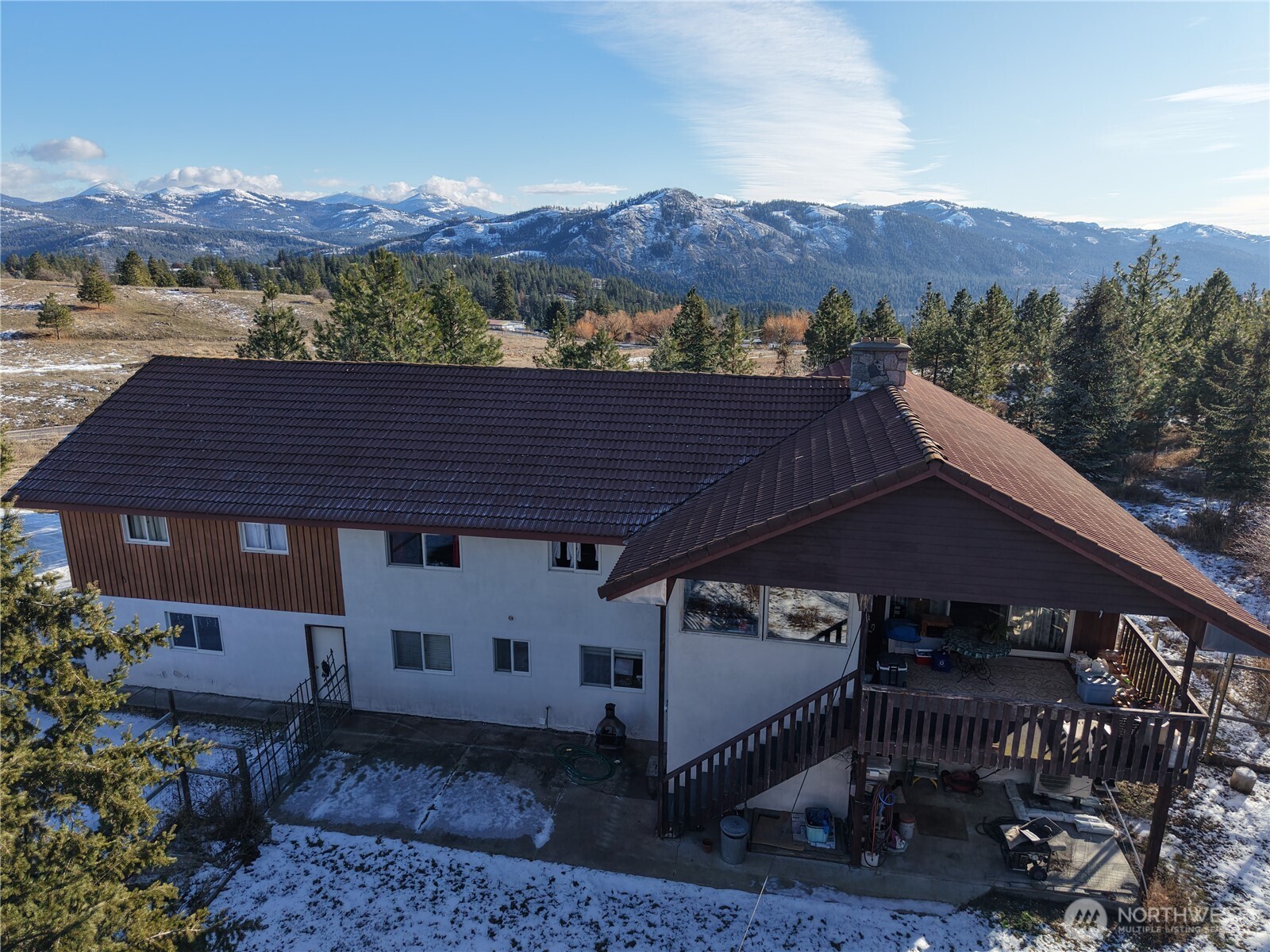 55 Gold Mountain Road Republic WA 99166