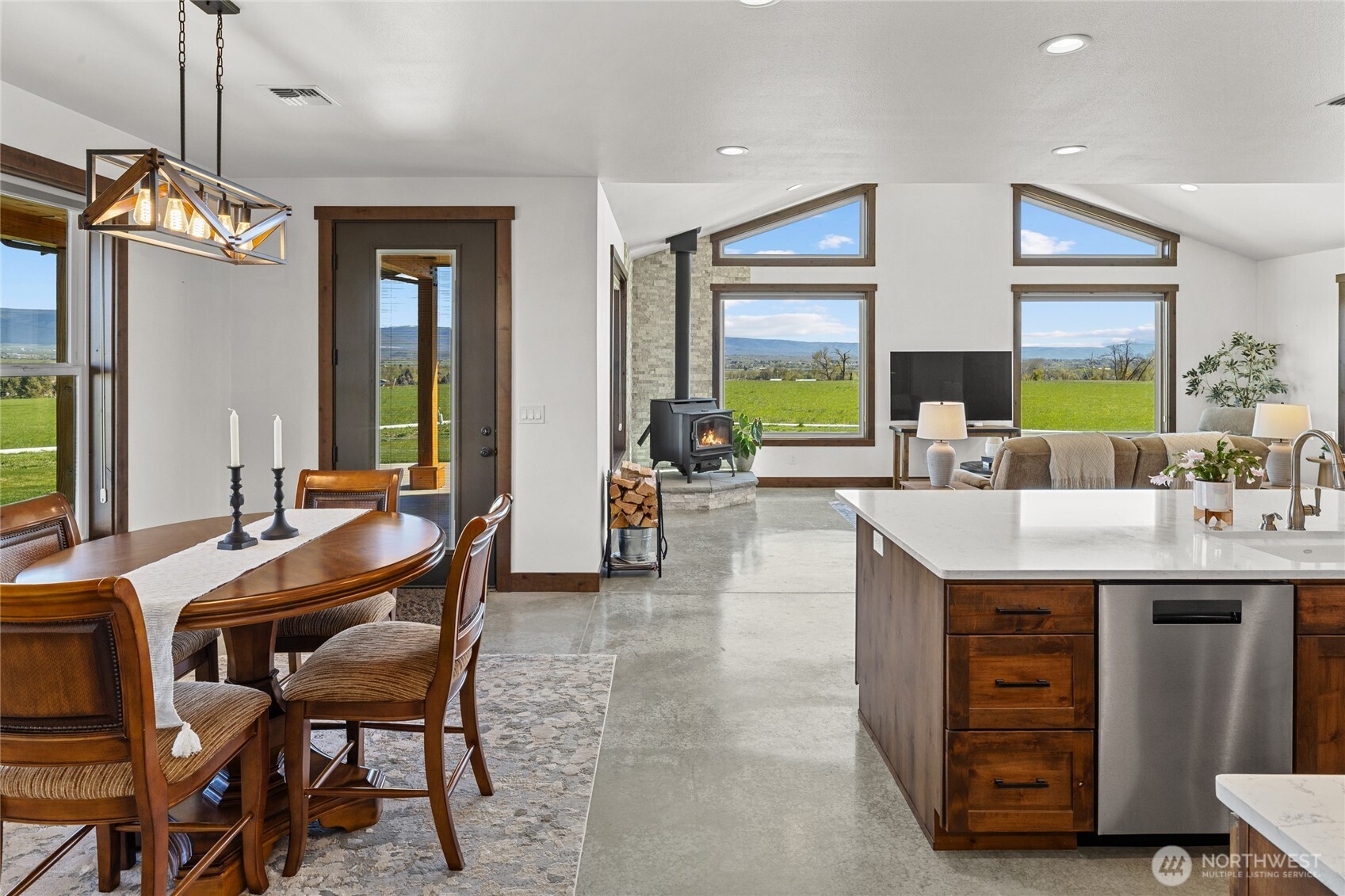 1021 Edge Bluff Loop Ellensburg WA 98926