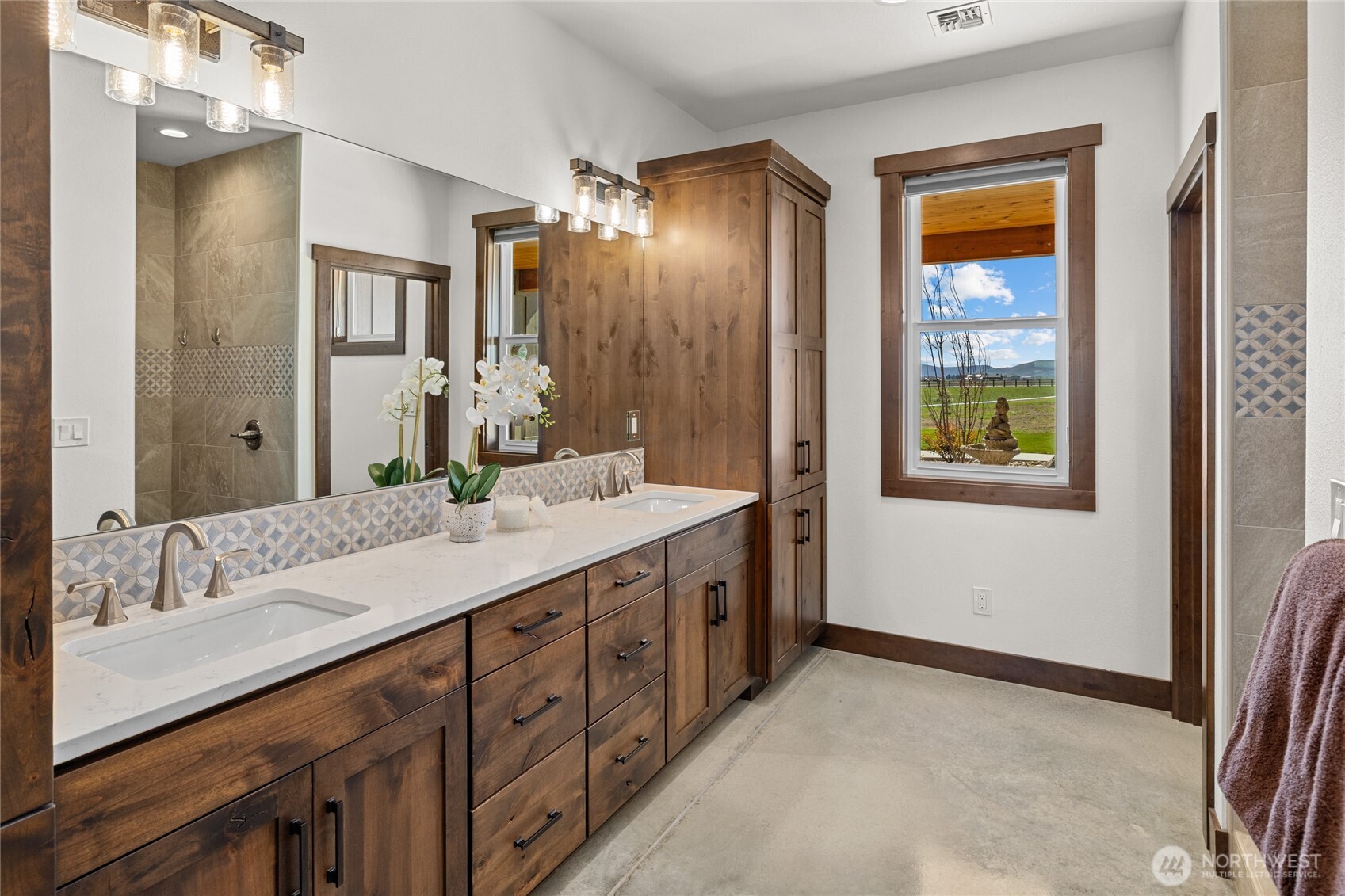 1021 Edge Bluff Loop Ellensburg WA 98926