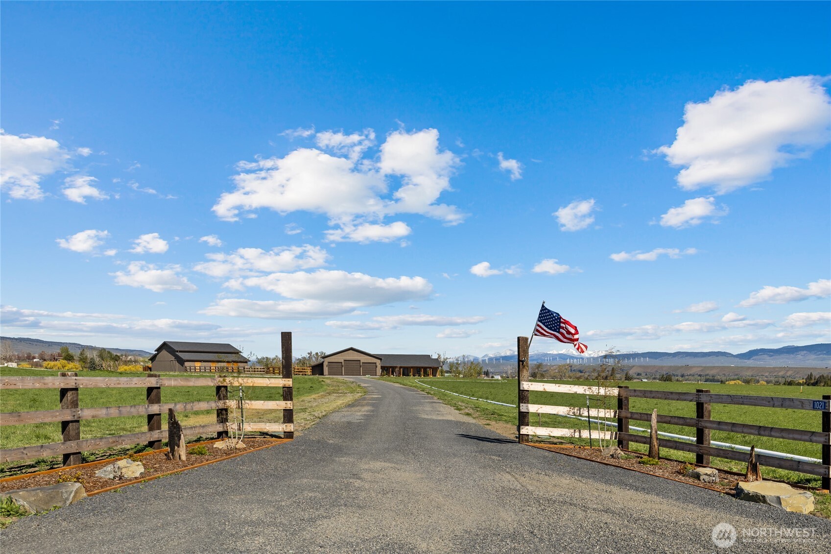 1021 Edge Bluff Loop Ellensburg WA 98926