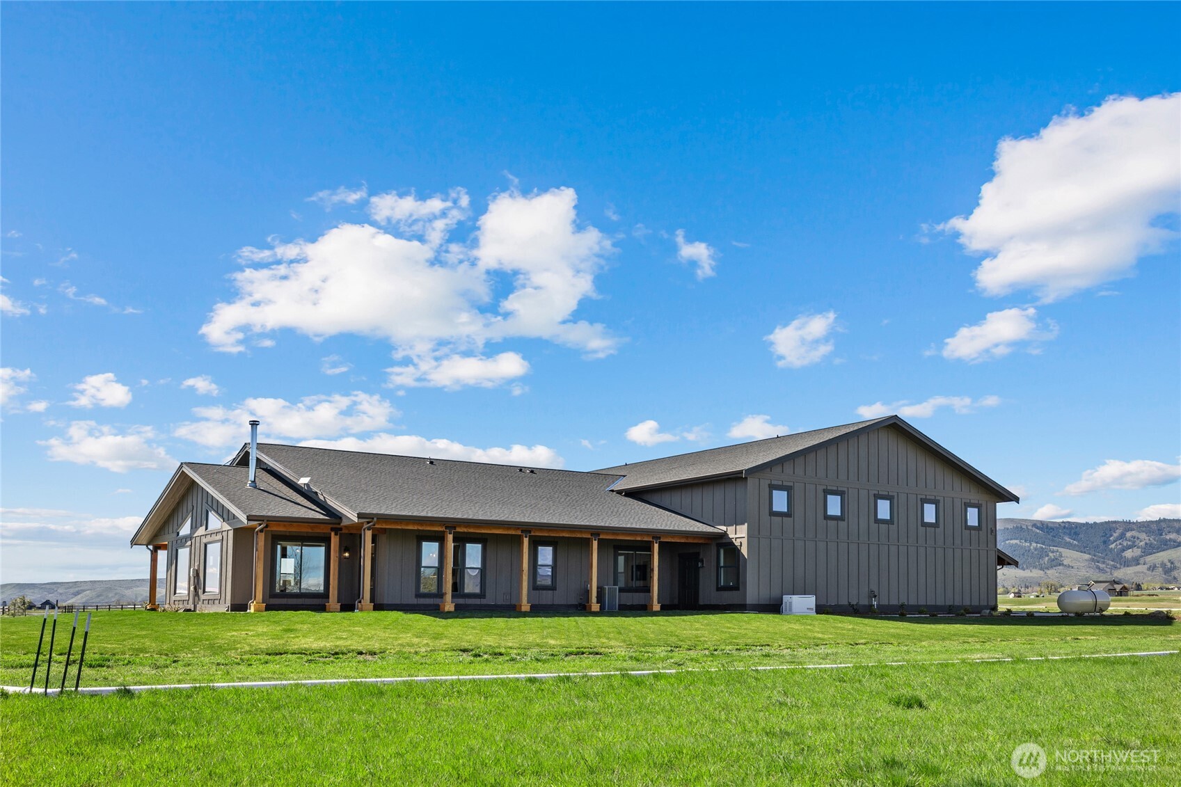 1021 Edge Bluff Loop Ellensburg WA 98926