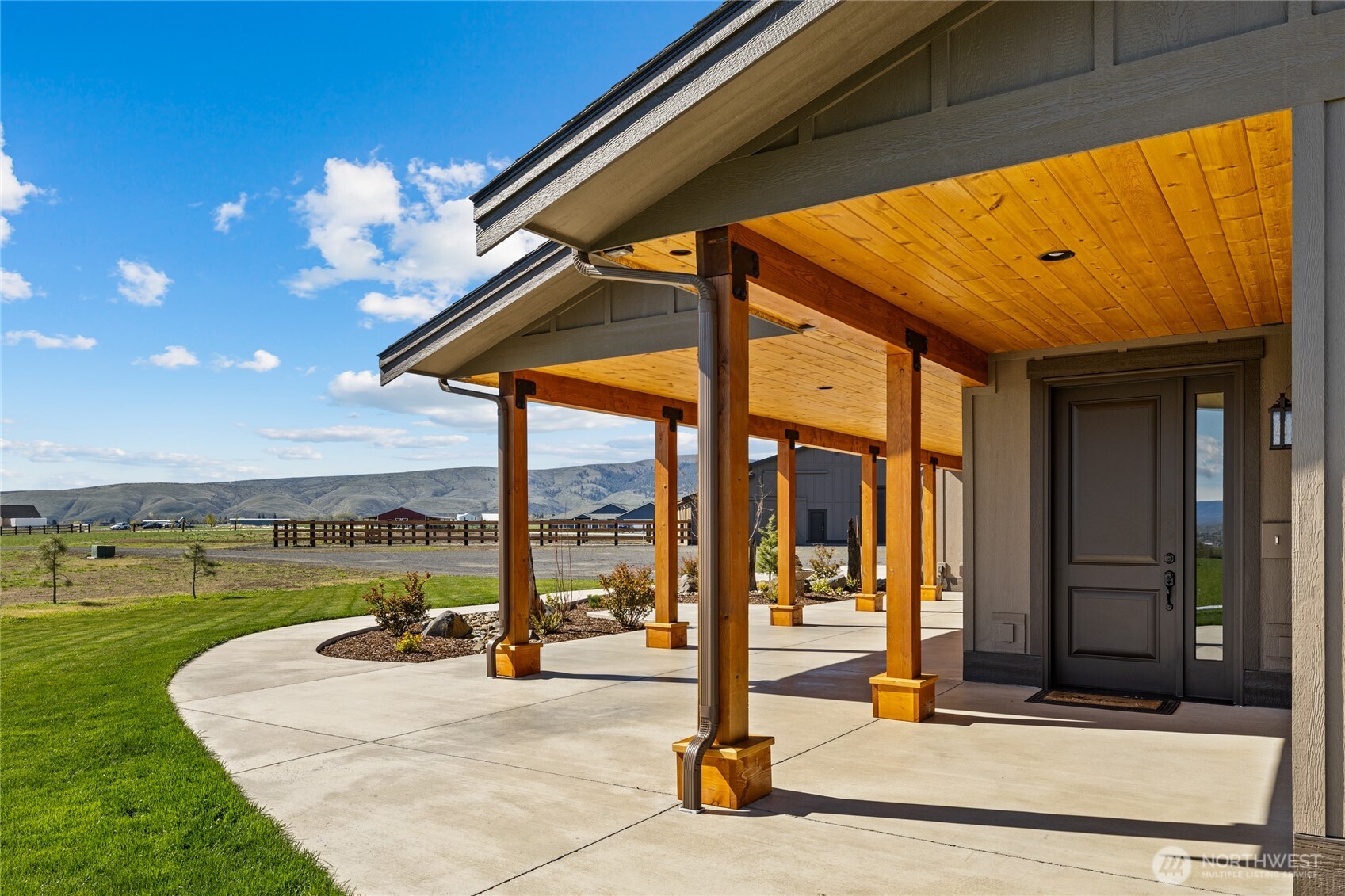 1021 Edge Bluff Loop Ellensburg WA 98926