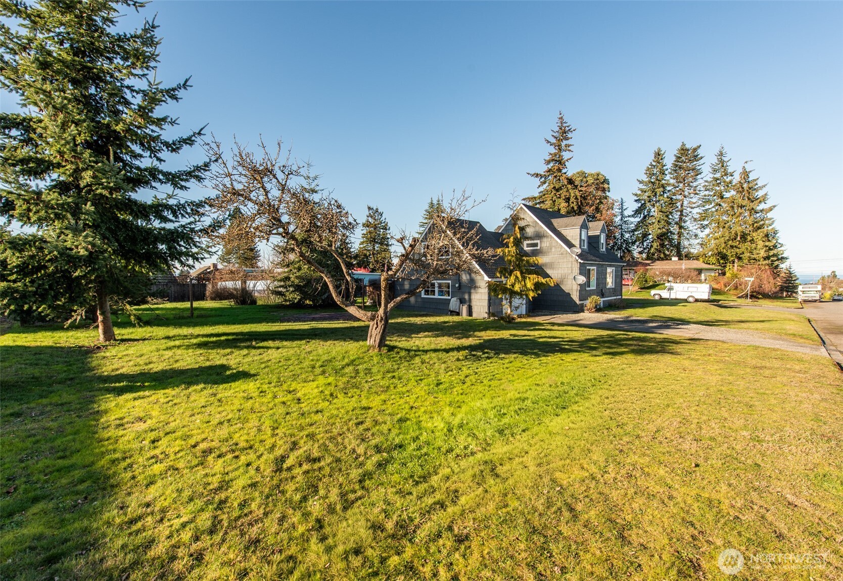 1202 W 9th Street Port Angeles WA 98363