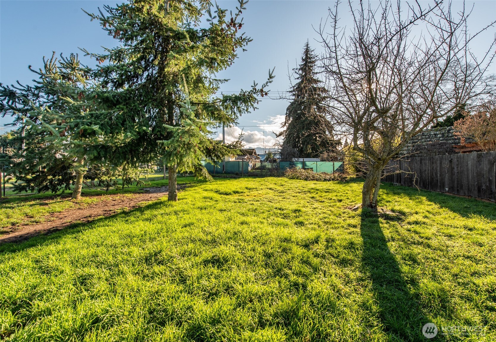 1202 W 9th Street Port Angeles WA 98363