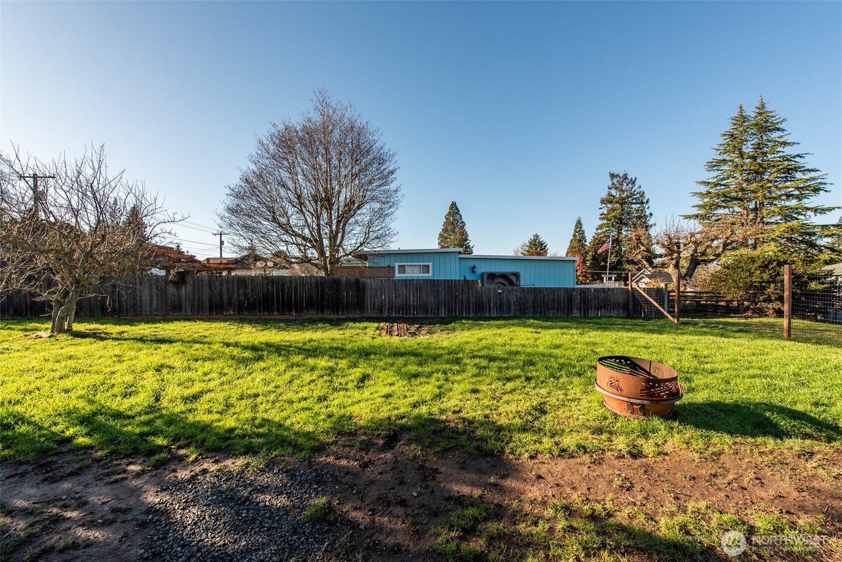 1202 W 9th Street Port Angeles WA 98363