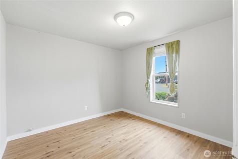 8730 206th Street SE Snohomish WA 98296