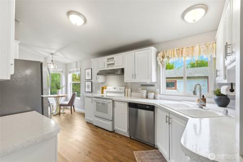 8730 206th Street SE Snohomish WA 98296