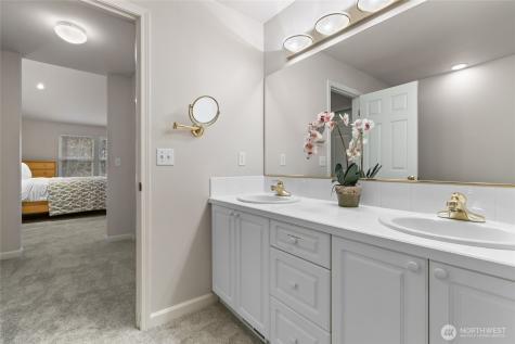 1439 NW 202nd Lane Shoreline WA 98177