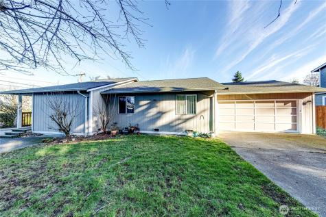 1716 Scenic Drive Everett WA 98203