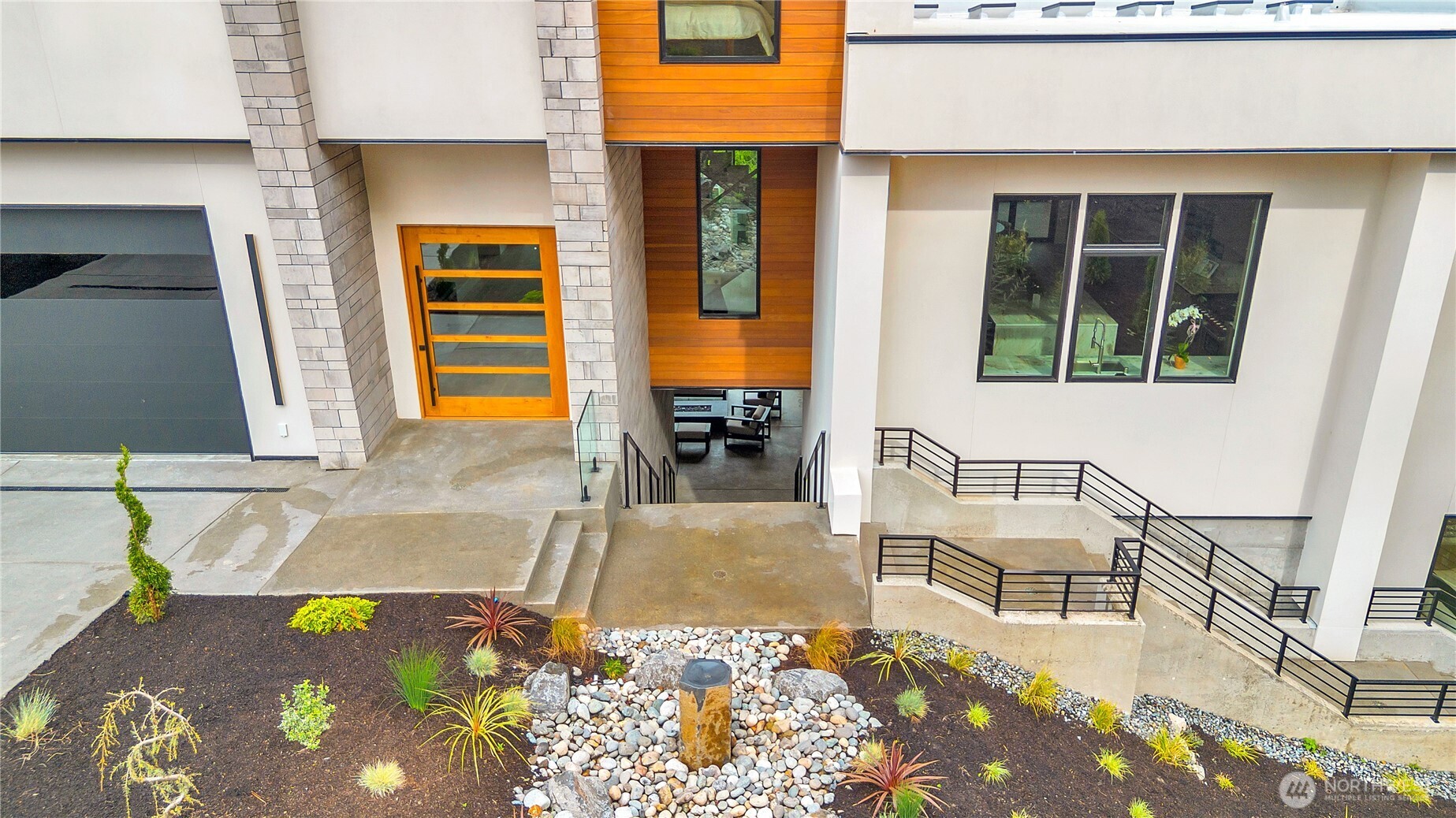 3806 95th Avenue NE Yarrow Point WA 98004
