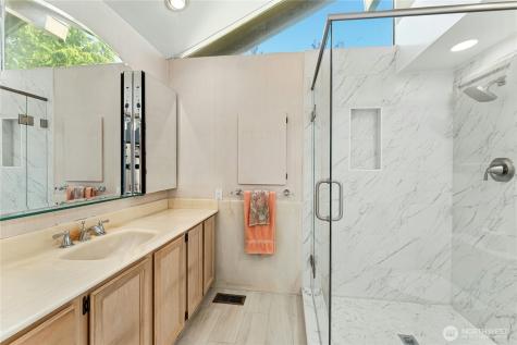 2258 40th Avenue E Seattle WA 98112