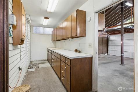 2258 40th Avenue E Seattle WA 98112